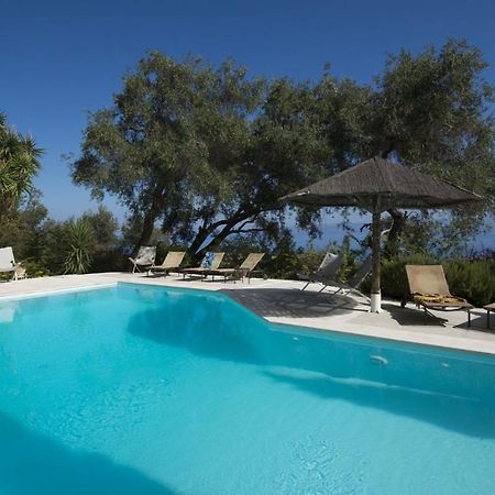 Mill Suites - Loggos Гайос Экстерьер фото